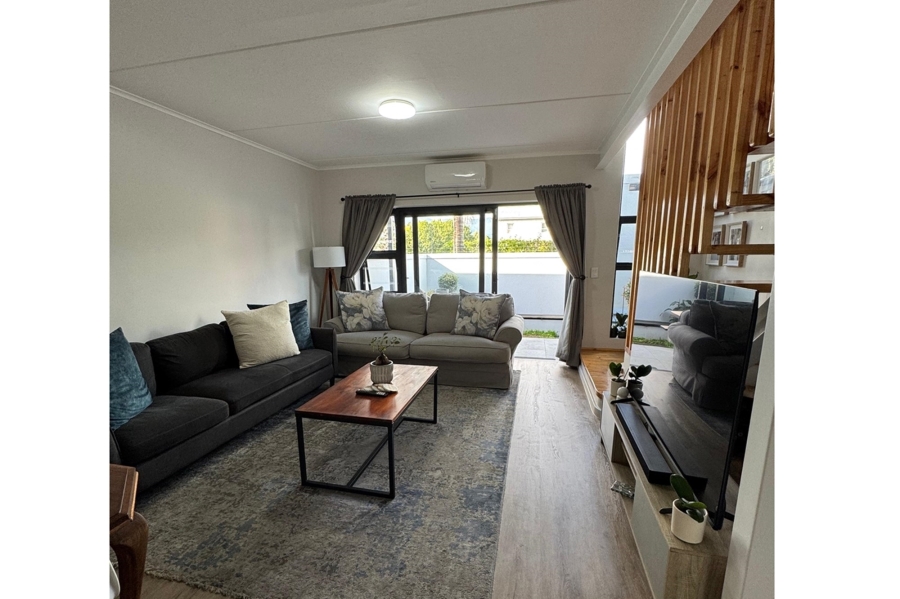 To Let 2 Bedroom Property for Rent in Groenvlei Western Cape